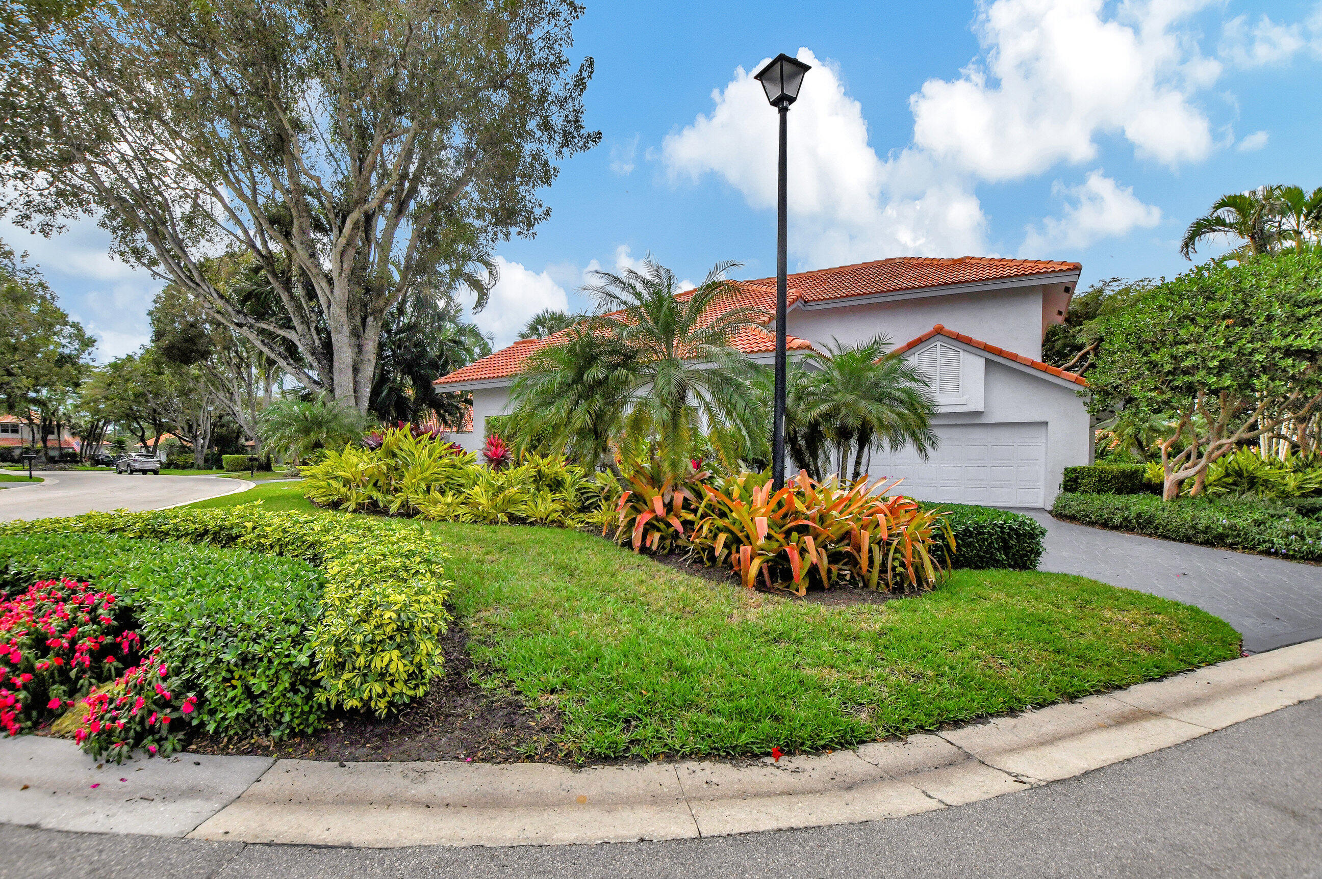 2112 Northwest 53rd Street Boca Raton, FL 33496 - Photo 9 of 43 Corner lot