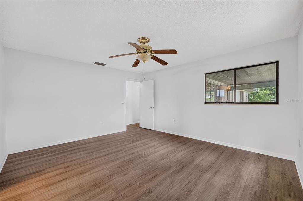 290 Sandyhook Lane DeLand, FL 32724 - Photo 12 of 27