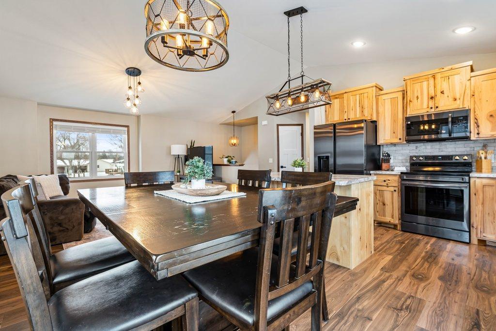 306 Dunn Street Colfax, WI 54730 - Photo 5 of 55