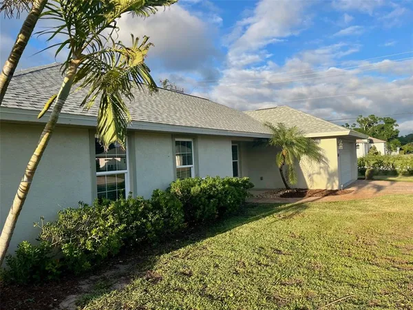 $1,895 | 641 Constance Road, Venice, FL 34293