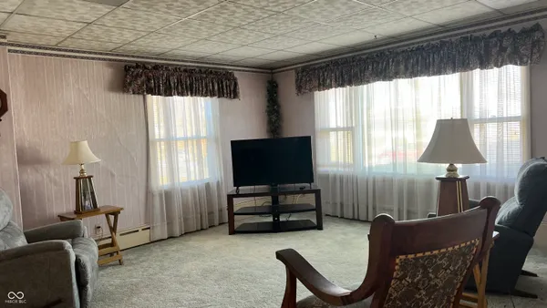 $139,000 | 415 West Main Street, Portland, IN 47371