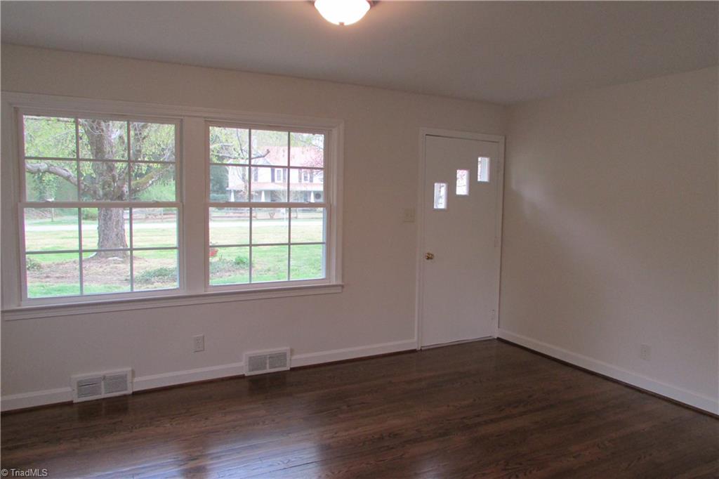 7047 Styers Ferry Road Clemmons, NC 27012 - Photo 13 of 48 Gallery Image 13