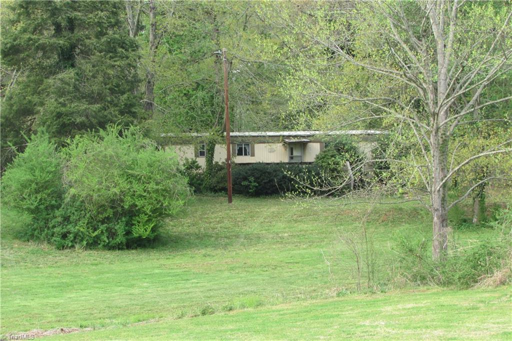 7047 Styers Ferry Road Clemmons, NC 27012 - Photo 9 of 48 Gallery Image 9