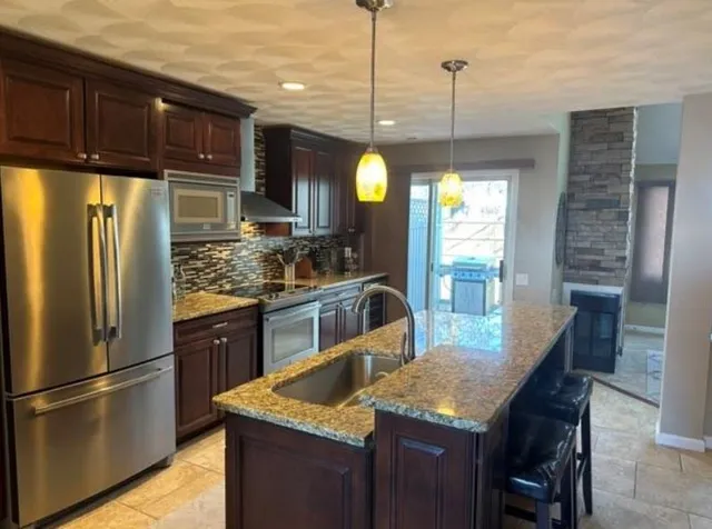 $449,900 | 88 Nipmuc Trail, Unit C, North Providence, RI 02904