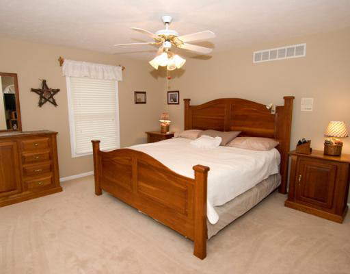 22620 Kern Road South Bend, IN 46614 - Photo 8 of 12 Gallery Image 8