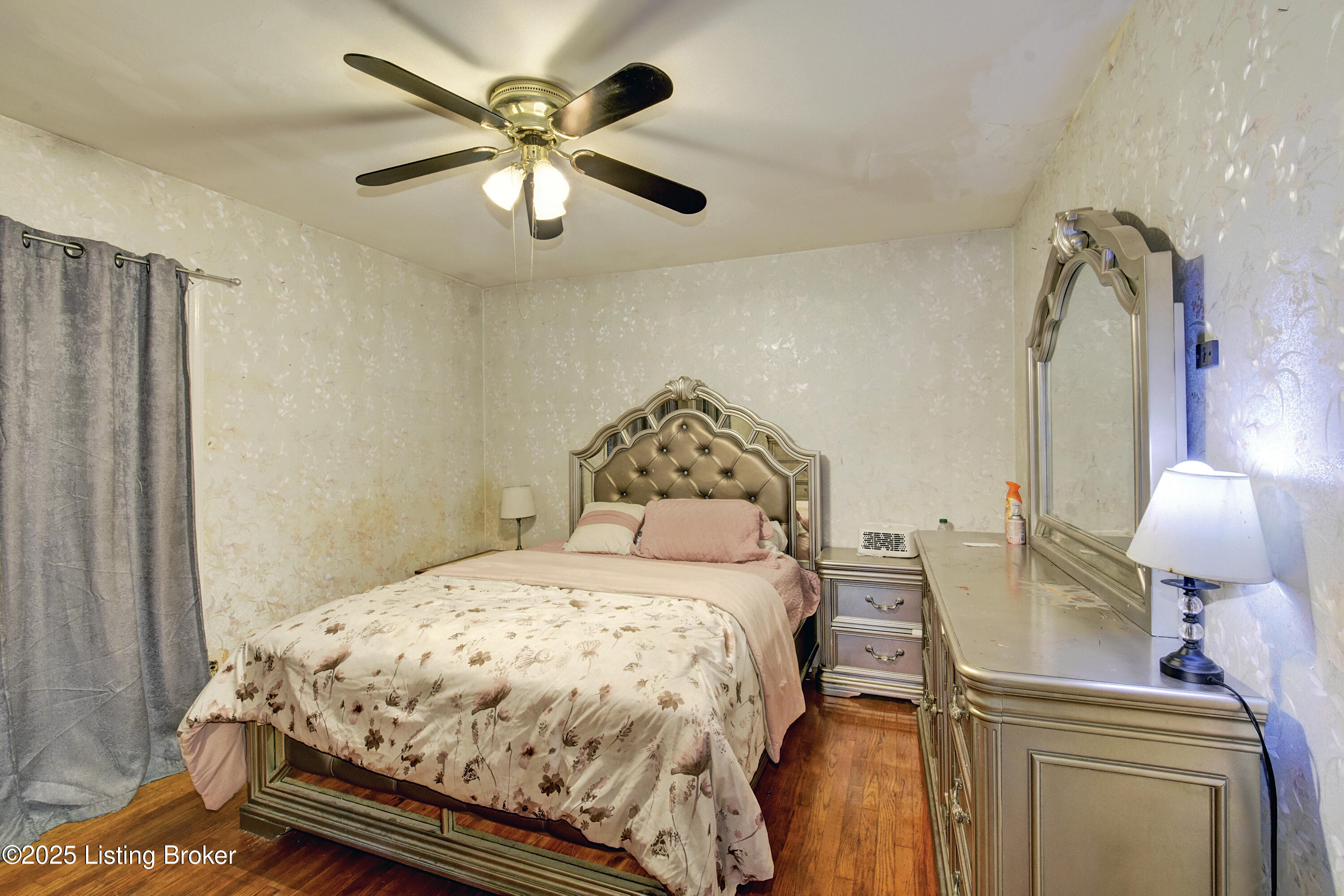 8014 Manslick Road Louisville, KY 40214 - Photo 12 of 26 _DSC5381_3_4