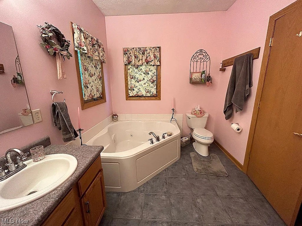 6020 Winchell Road Hiram, OH 44234 - Photo 17 of 32 Gallery Image 17