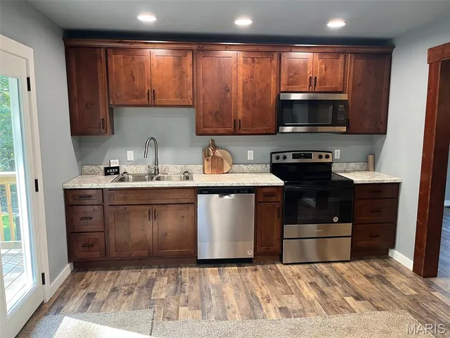 $250,000 | 10680 Crestwood Road, Potosi, MO 63664