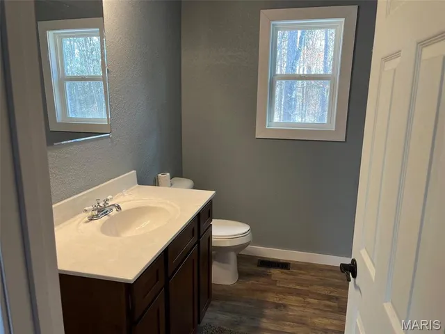 $250,000 | 10680 Crestwood Road, Potosi, MO 63664