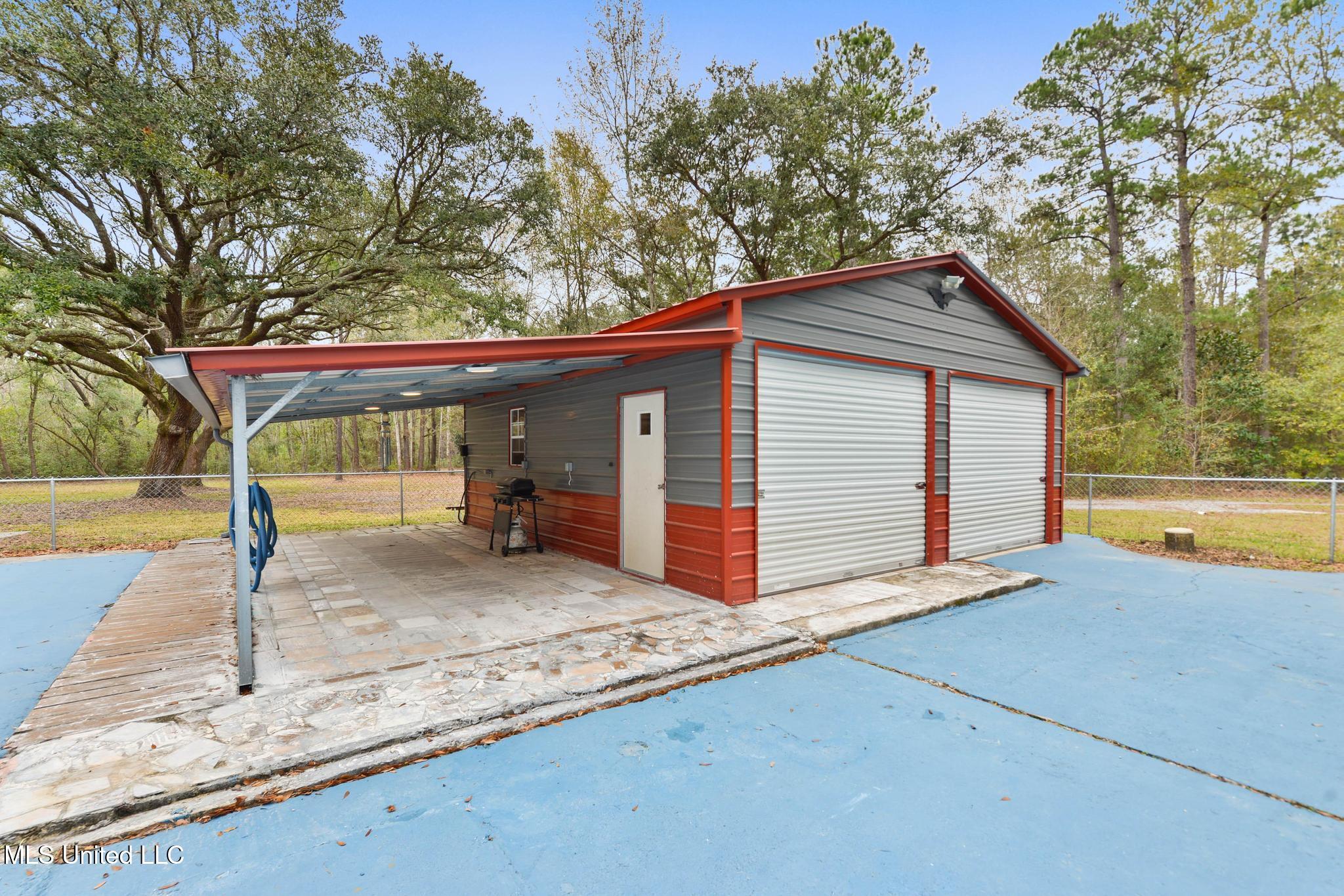 9091 Lark Street Bay St. Louis, MS 39520 - Photo 27 of 42 030