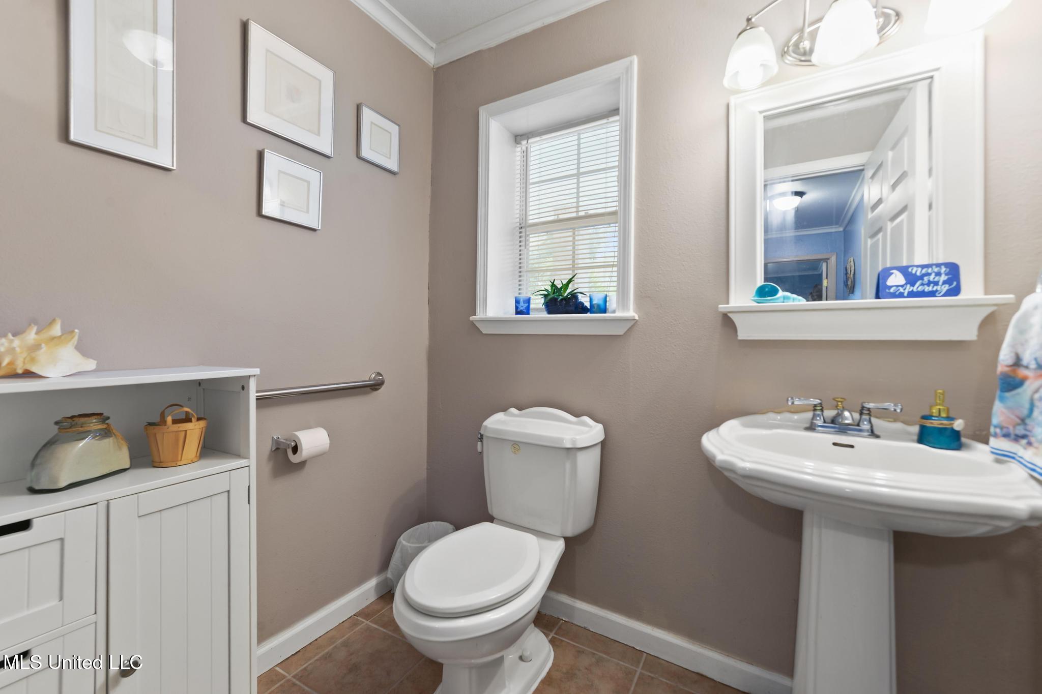 9091 Lark Street Bay St. Louis, MS 39520 - Photo 10 of 42 012