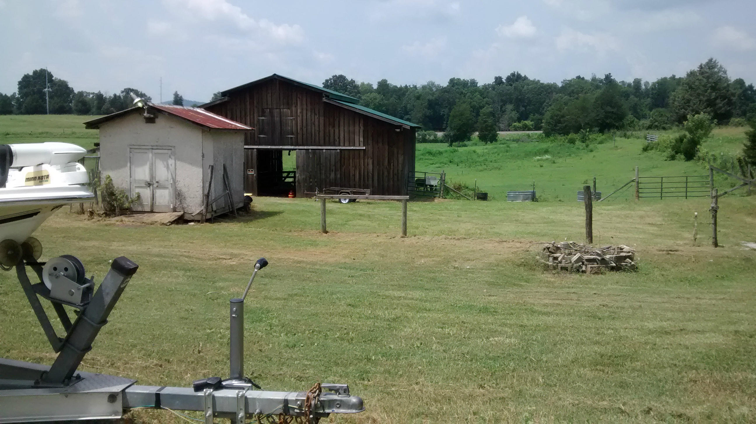 9125 East Emory Road Corryton, TN 37721 - Photo 4 of 30 IMG_20150729_141729053