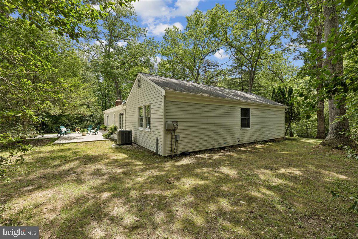 2520 Penny Royal Lane Reston, VA 20191 - Photo 34 of 40