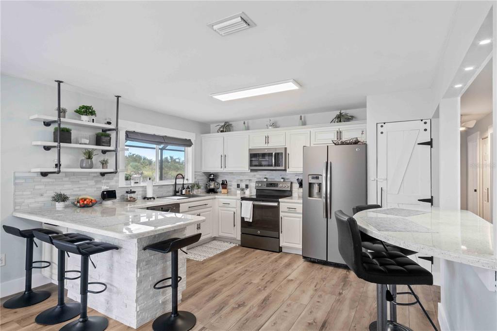 6572 Thorman Road Port Charlotte, FL 33981 - Photo 12 of 35 Gallery Image 12