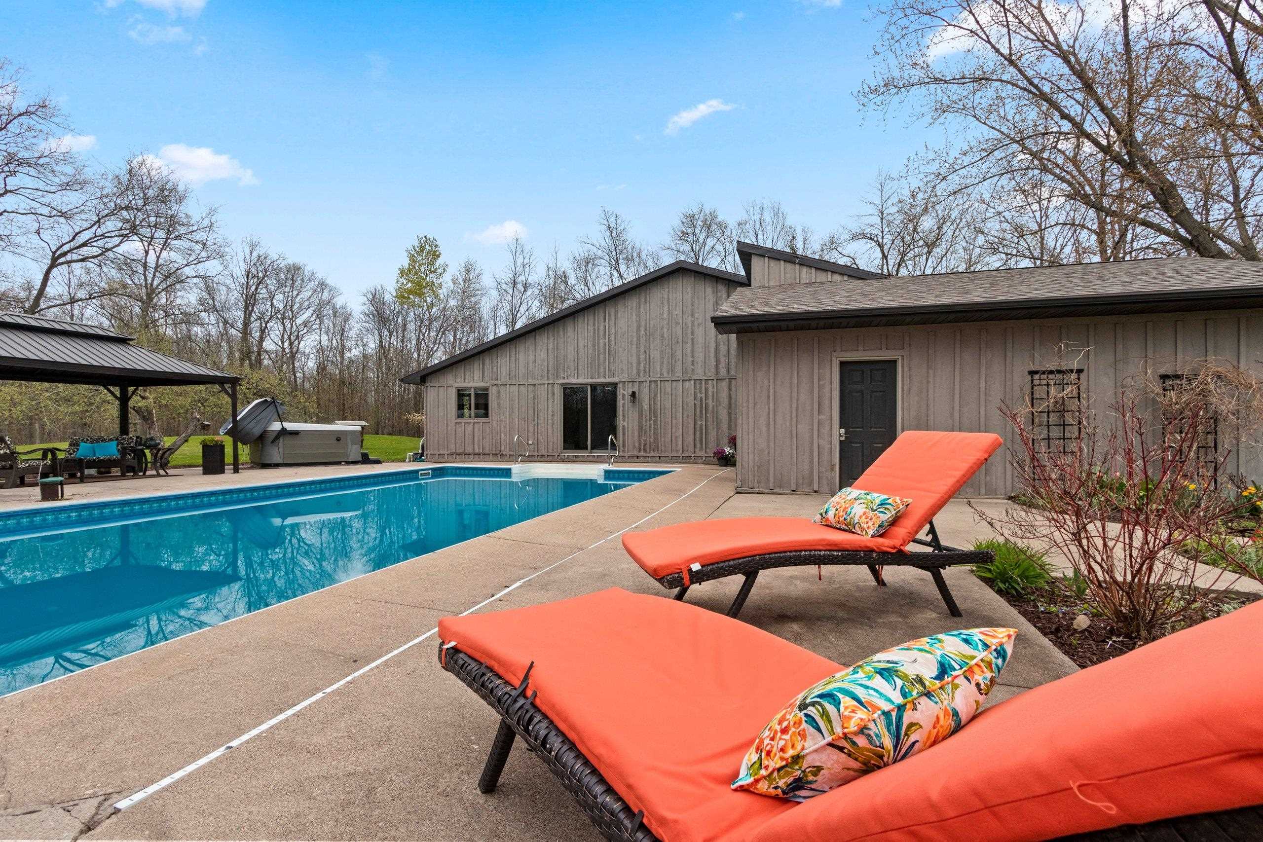 W7236 Wege Road Hortonville, WI 54944 - Photo 12 of 54