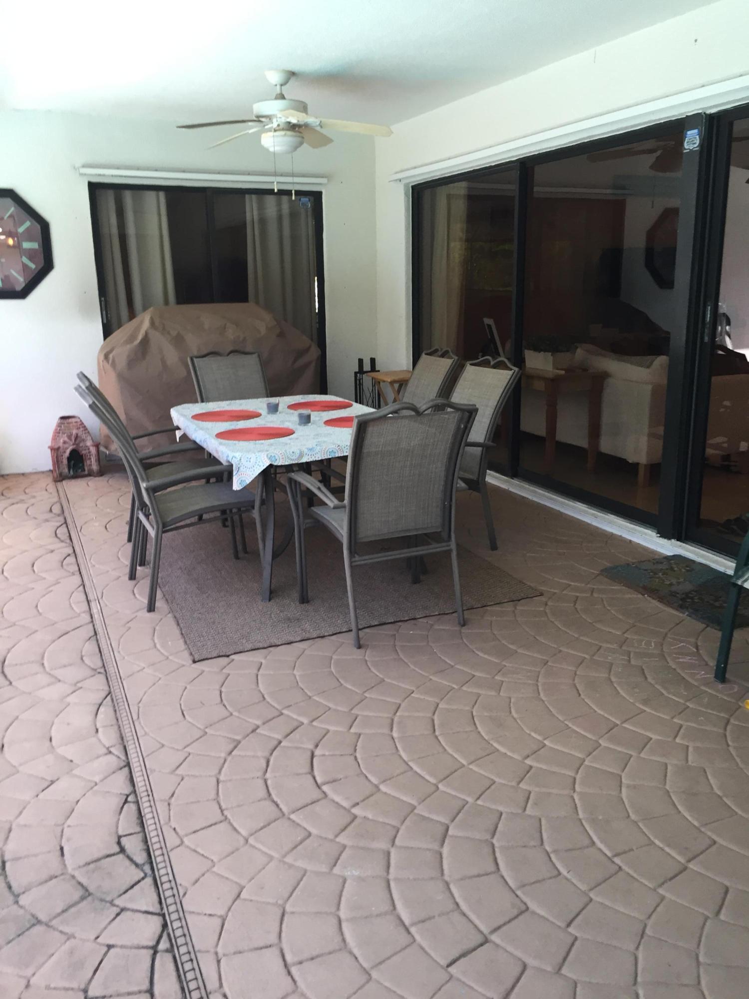 8722 Escondido Way East Boca Raton, FL 33433 - Photo 8 of 19 IMG_1670