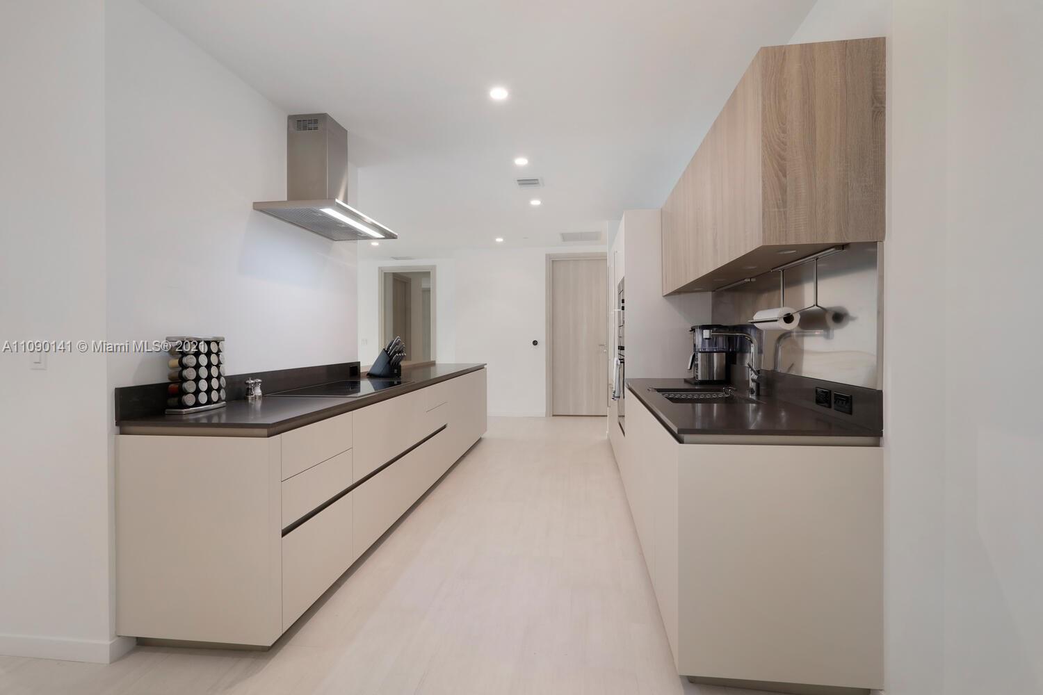 1000 Brickell Plaza, Unit PH5103 Miami, FL 33131 - Photo 12 of 48