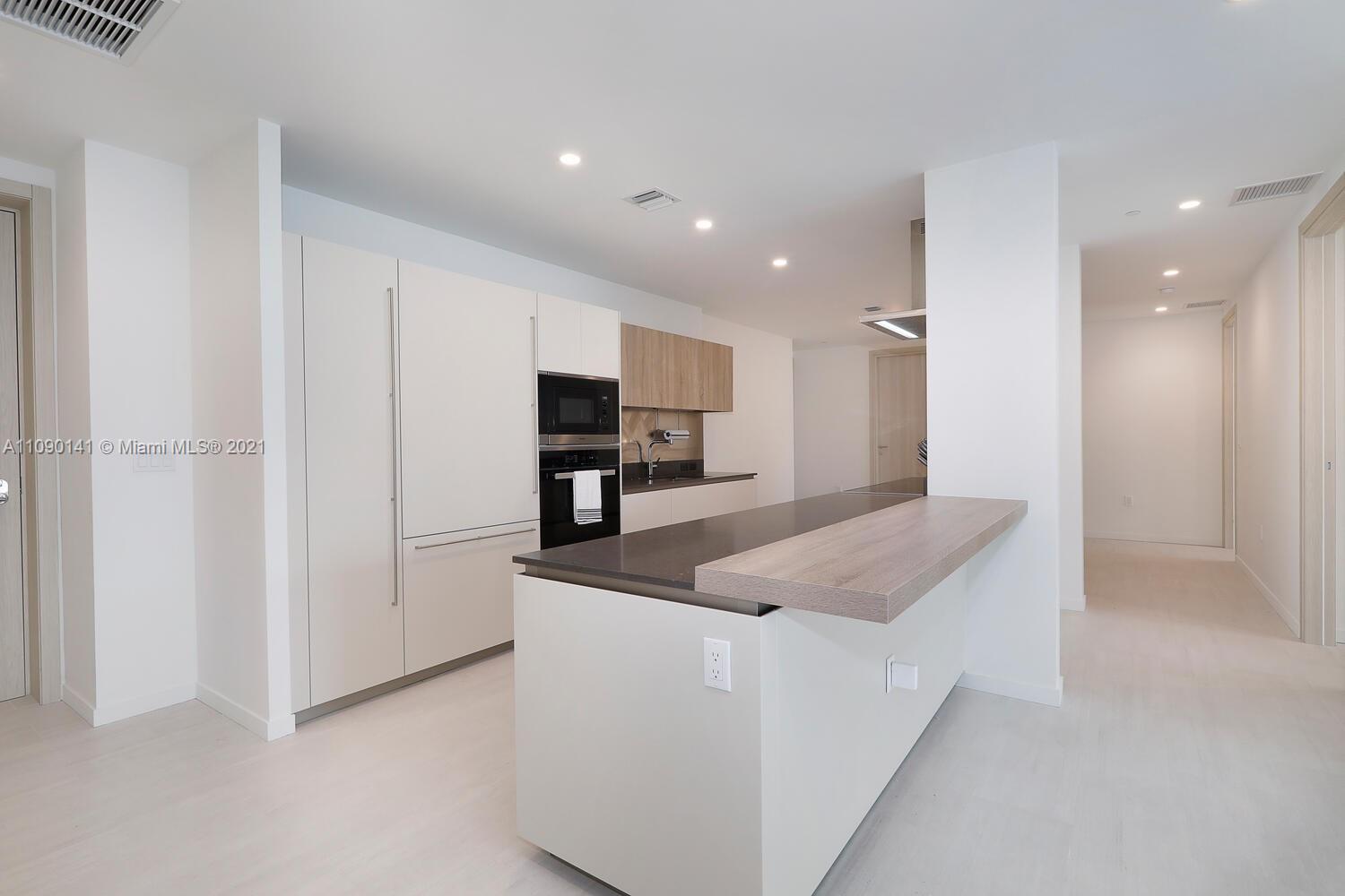 1000 Brickell Plaza, Unit PH5103 Miami, FL 33131 - Photo 14 of 48