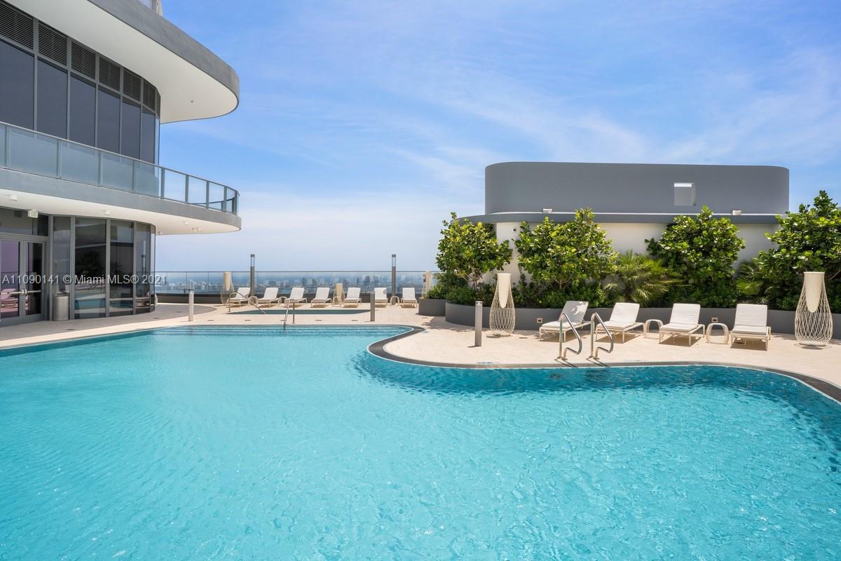 1000 Brickell Plaza, Unit PH5103 Miami, FL 33131 - Photo 30 of 48