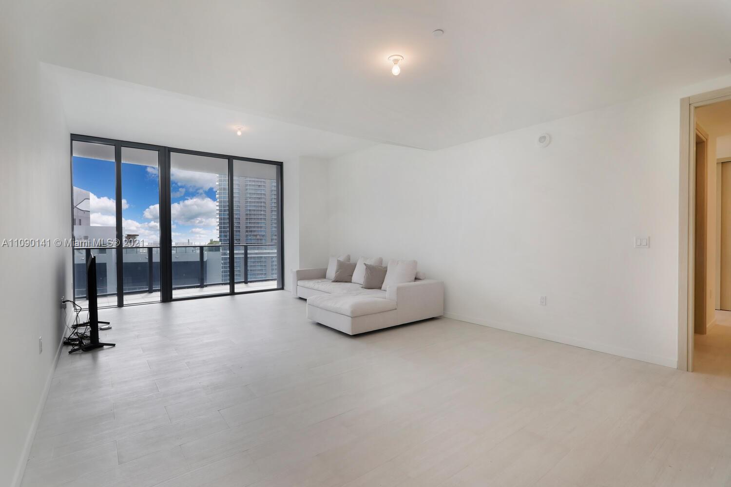 1000 Brickell Plaza, Unit PH5103 Miami, FL 33131 - Photo 4 of 48