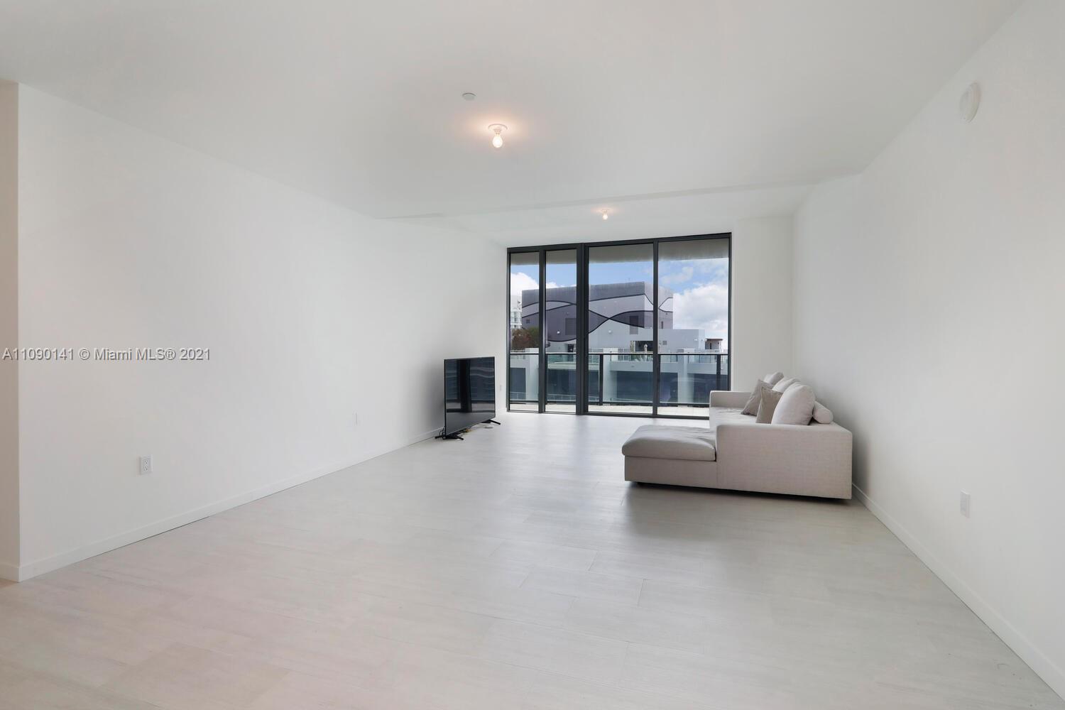 1000 Brickell Plaza, Unit PH5103 Miami, FL 33131 - Photo 5 of 48