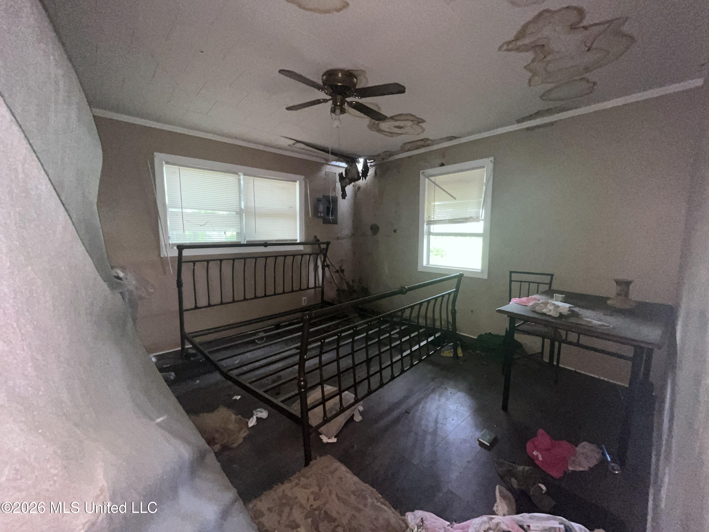 1007 Peoples Street McComb, MS 39648 - Photo 6 of 8 IMG_4148 (1) Mario Herrera