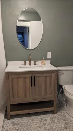 $1,895 | 250 Woodridge Drive, Carnegie, PA 15106