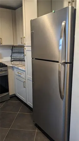 $1,895 | 250 Woodridge Drive, Carnegie, PA 15106