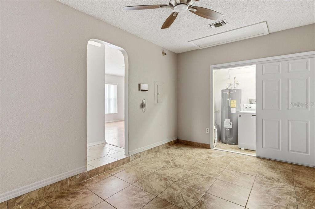 1537 Ridge Pointe Drive Orlando, FL 32808 - Photo 16 of 37