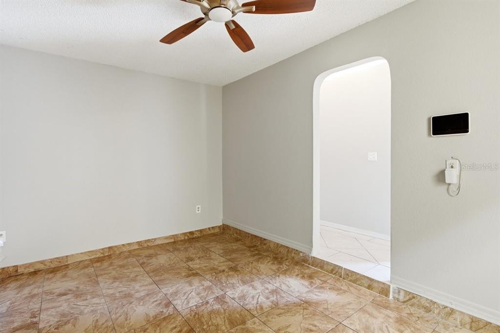 1537 Ridge Pointe Drive Orlando, FL 32808 - Photo 17 of 37