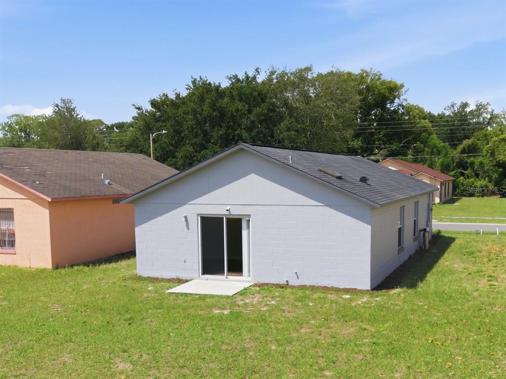 1537 Ridge Pointe Drive Orlando, FL 32808 - Photo 32 of 37
