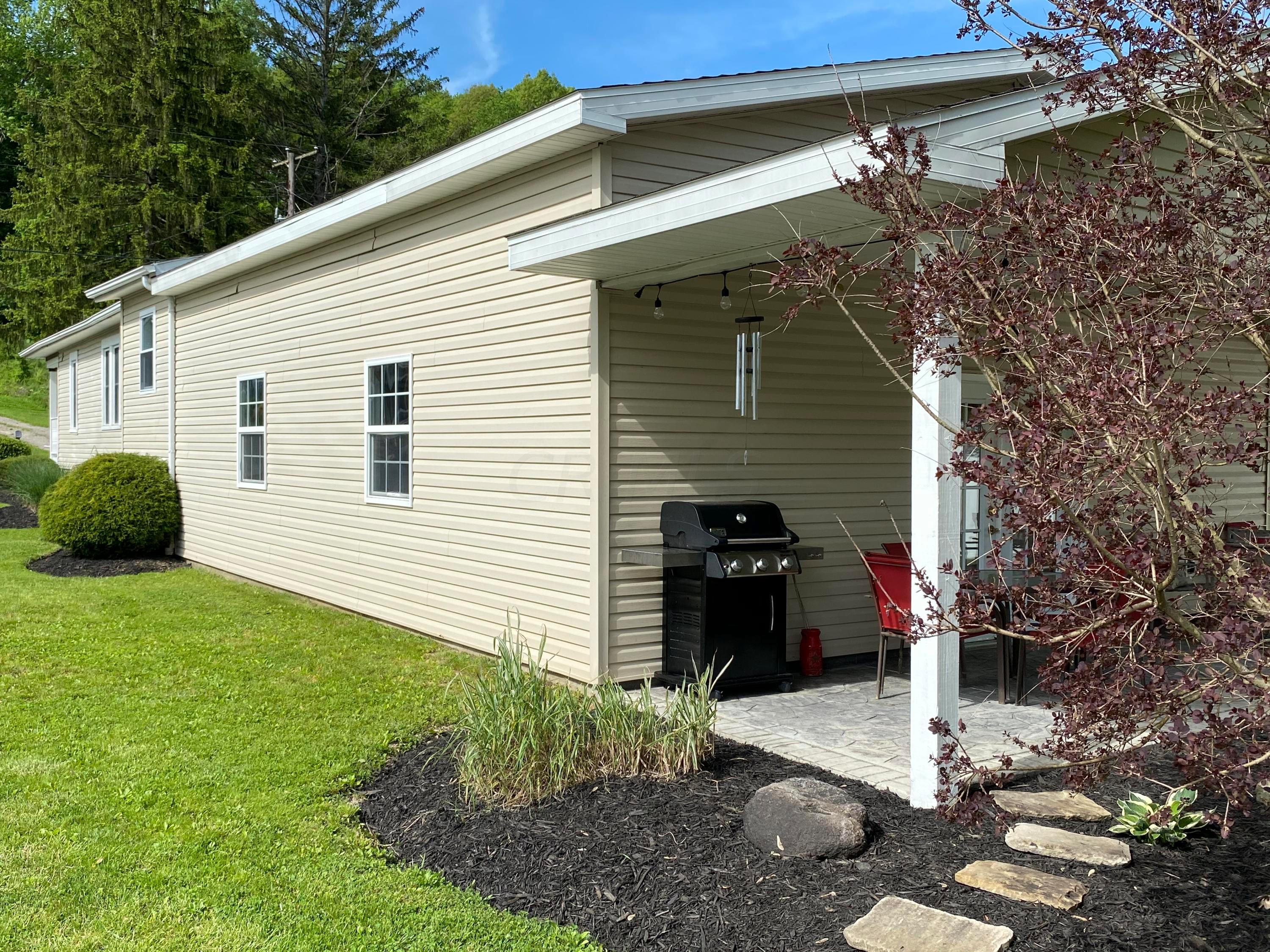 1336 Coopermill Road Zanesville, OH 43701 - Photo 5 of 24