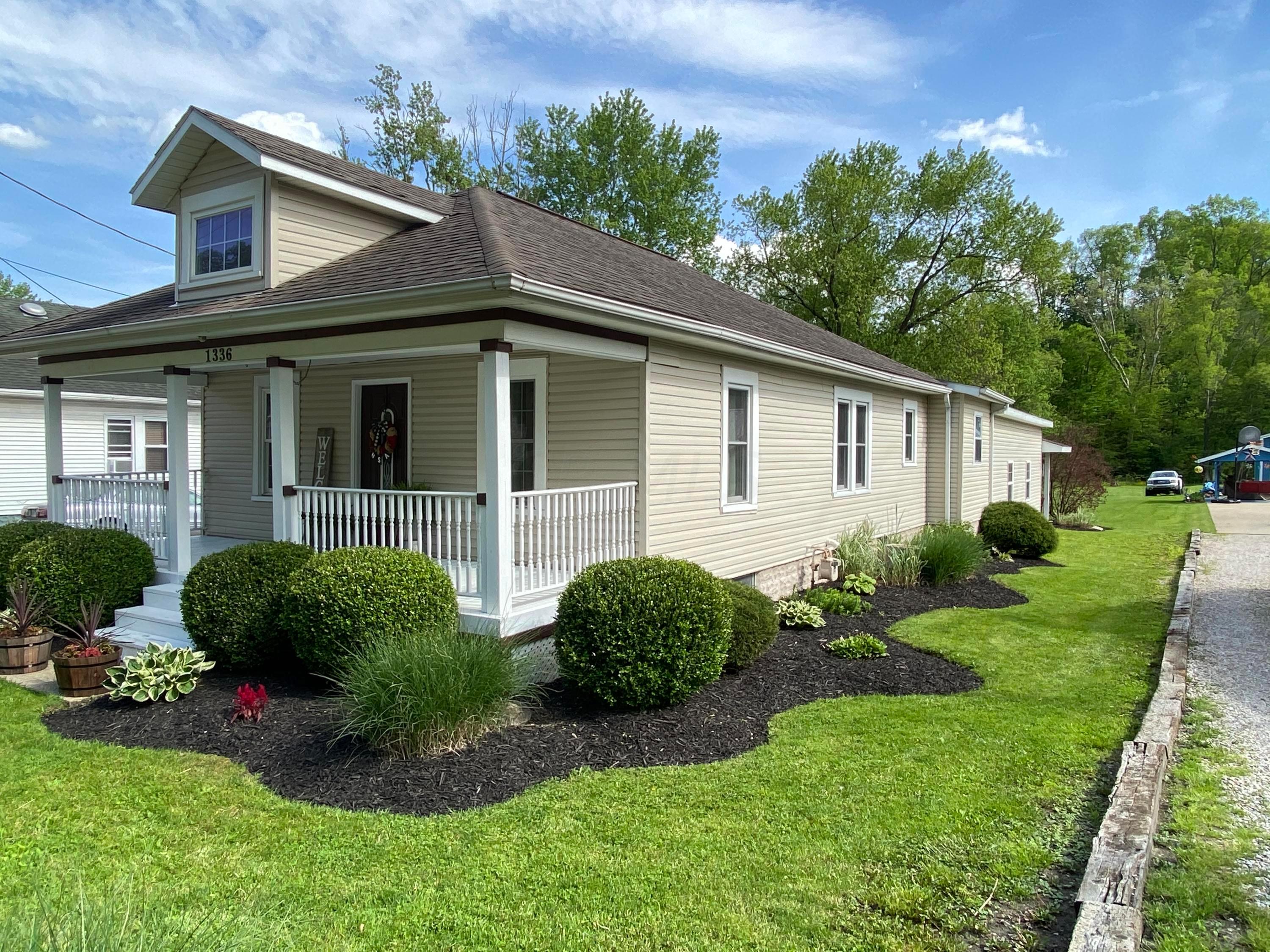 1336 Coopermill Road Zanesville, OH 43701 - Photo 7 of 24