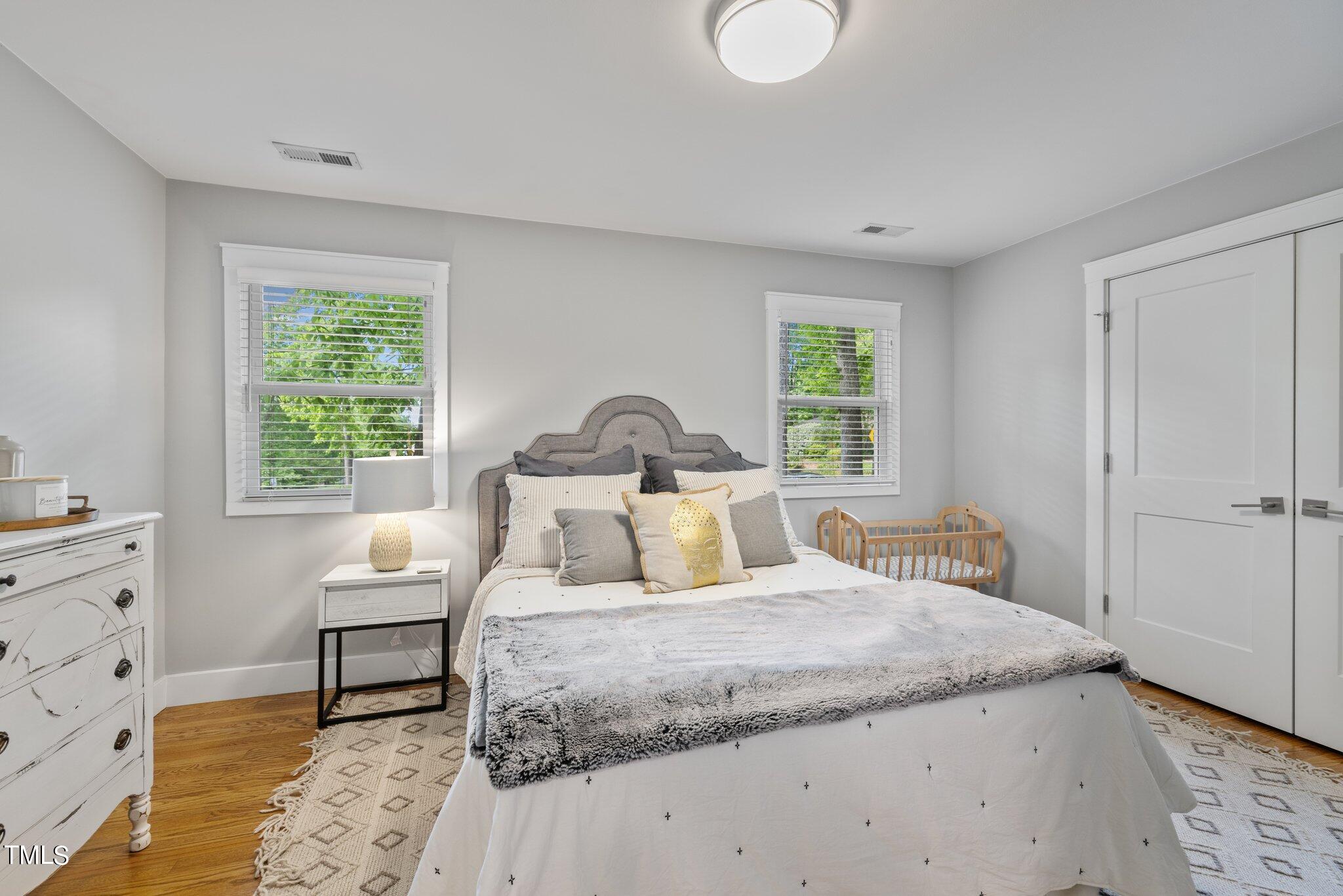1817 Manuel Street Raleigh, NC 27612 - Photo 35 of 50 28-web-or-mls-5Z8A6955