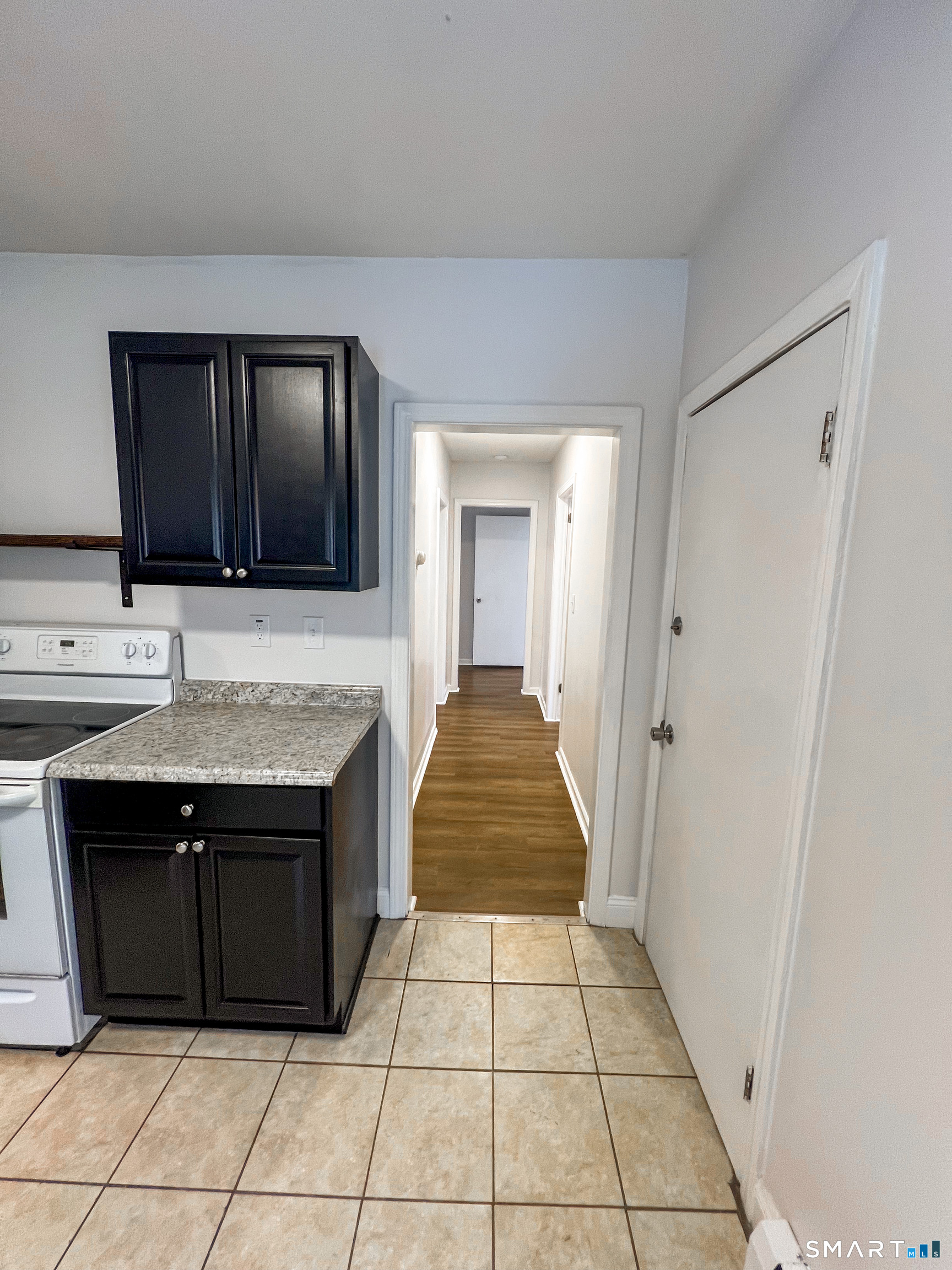 8 Locust Street New Britain, CT 06051 - Photo 12 of 17