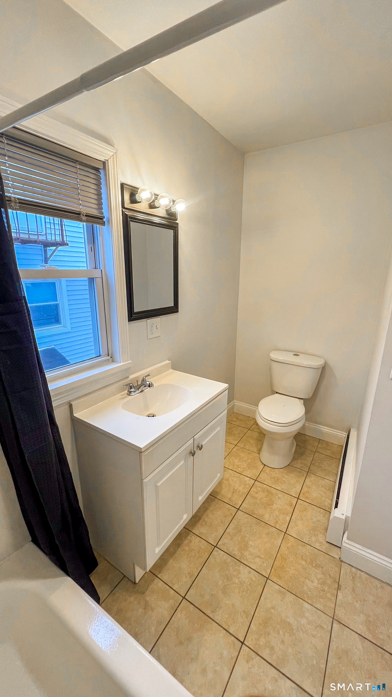 8 Locust Street New Britain, CT 06051 - Photo 14 of 17