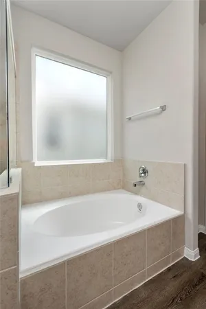 $2,150 | 2750 Williams Grove, Conroe, TX 77304