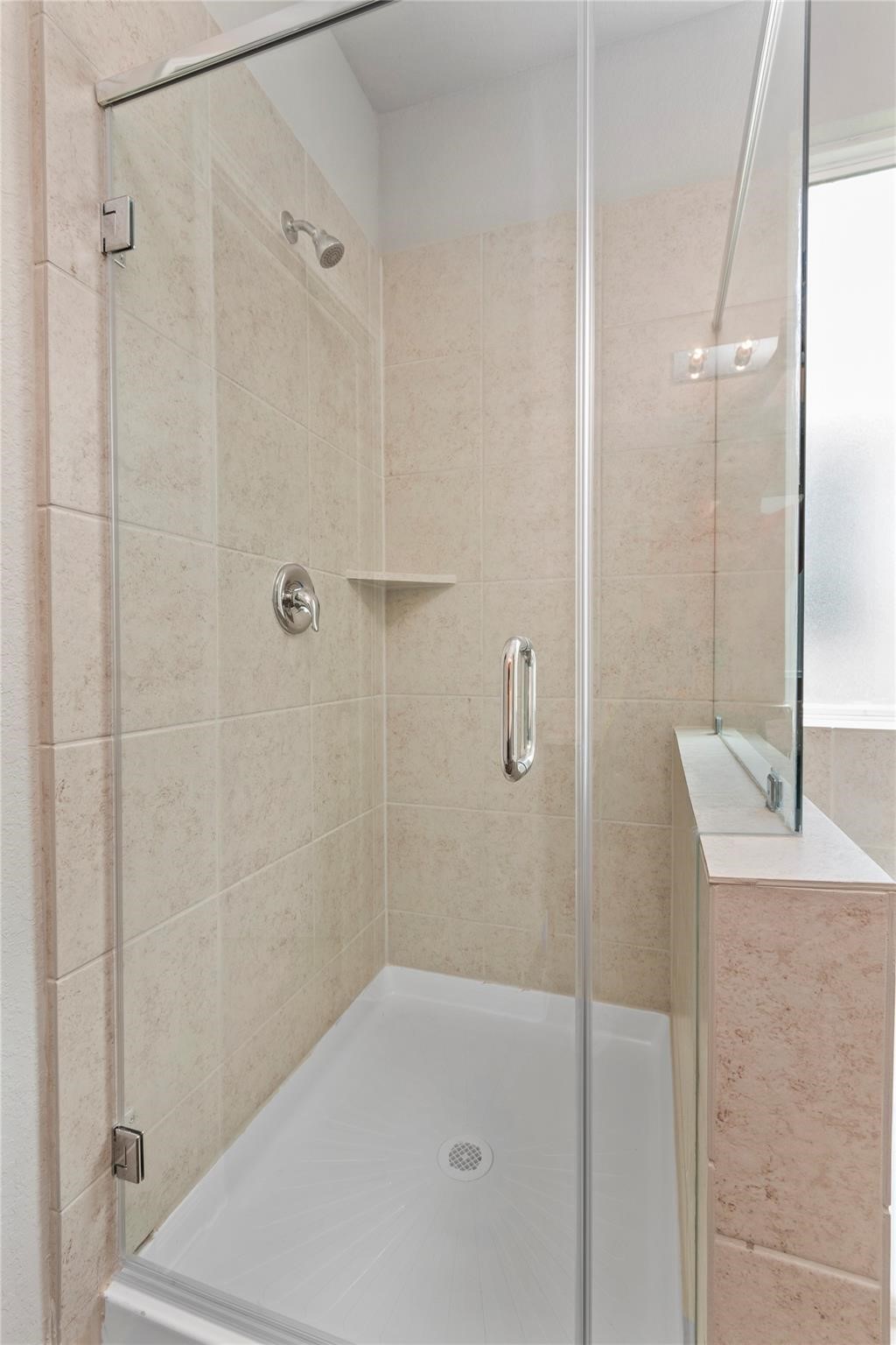 2750 Williams Grove Conroe, TX 77304 - Photo 13 of 26