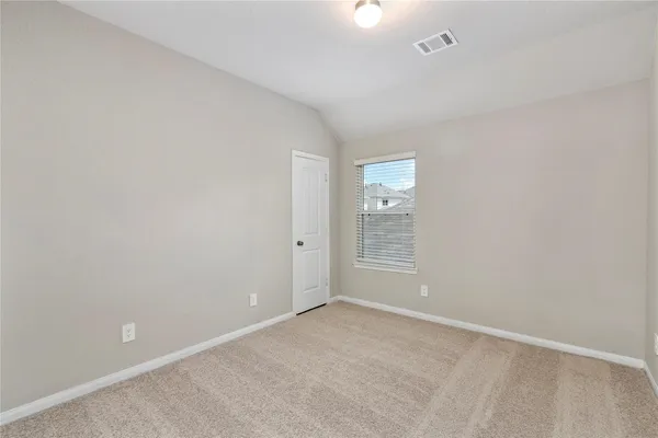 $2,150 | 2750 Williams Grove, Conroe, TX 77304