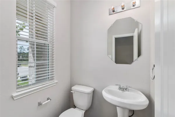 $2,150 | 2750 Williams Grove, Conroe, TX 77304