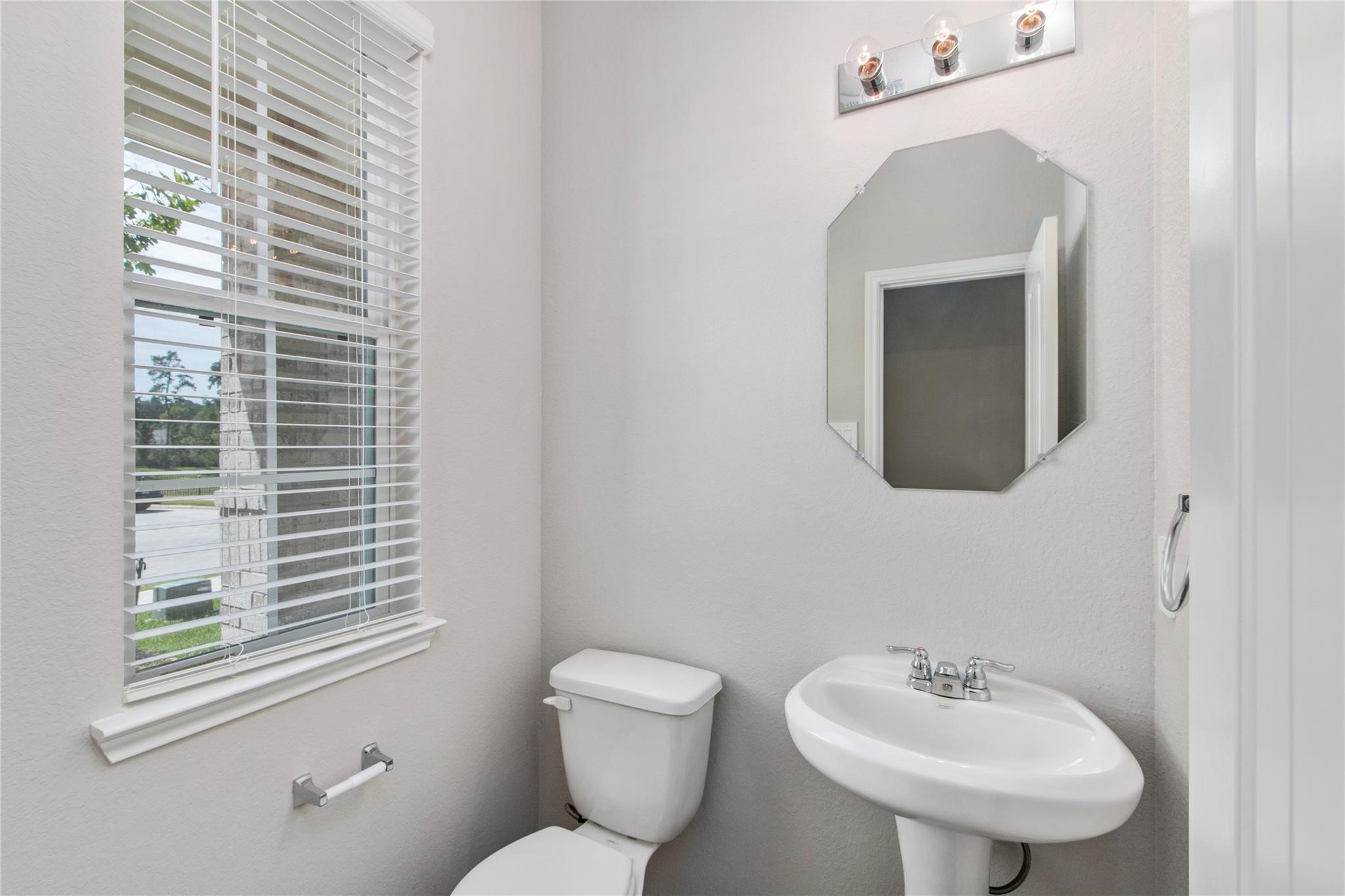 2750 Williams Grove Conroe, TX 77304 - Photo 6 of 26