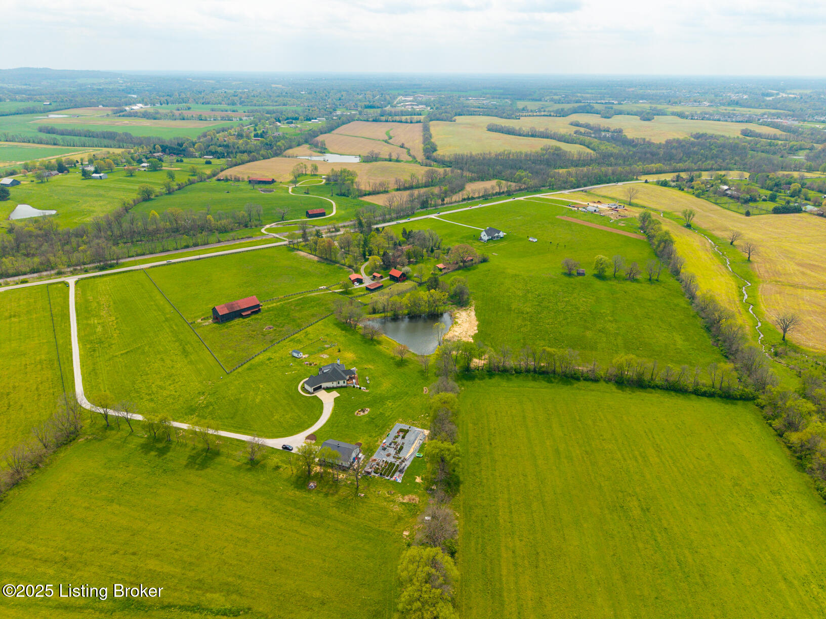 1660 Cropper Road Shelbyville, KY 40065 - Photo 54 of 61 DJI_20250419134223_0351_D