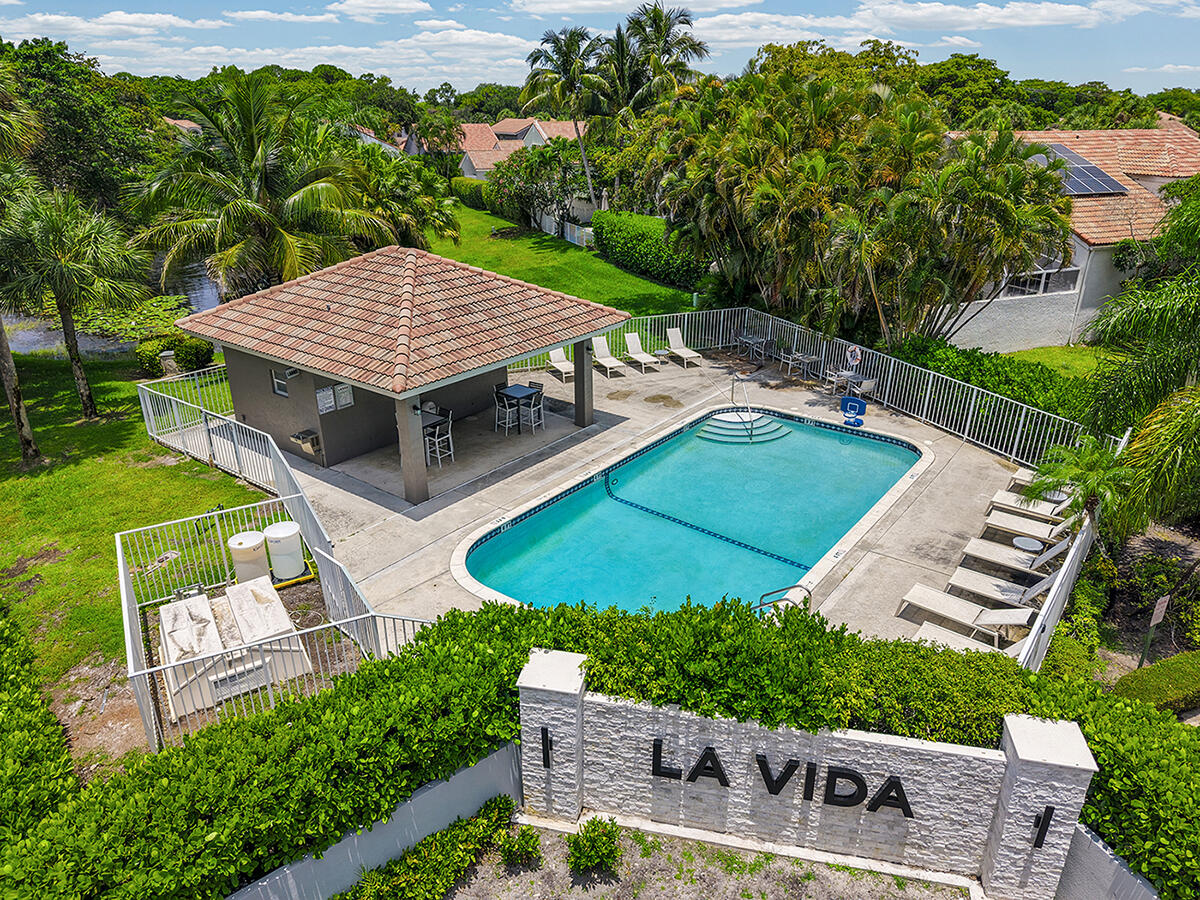 6168 La Vida Terrace Boca Raton, FL 33433 - Photo 5 of 52 DJI_20260613130624_0384_D