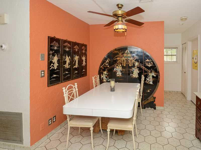 6901 Northwest 95th Terrace Tamarac, FL 33321 - Photo 9 of 27 Dining Room.