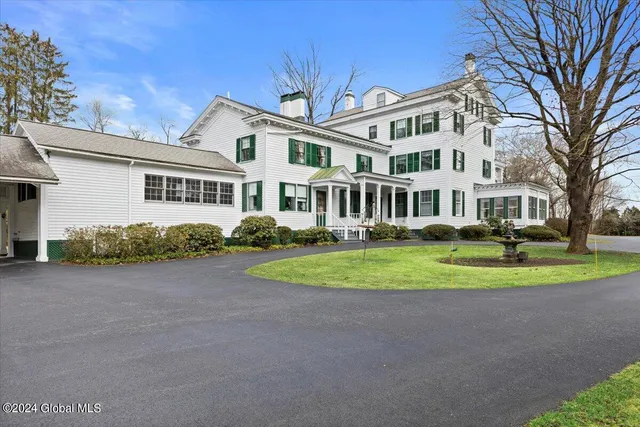 $12,900,000 | 40 Geyser Road, Saratoga Springs, NY 12866