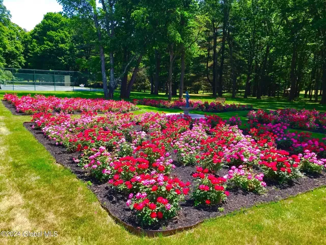 $12,900,000 | 40 Geyser Road, Saratoga Springs, NY 12866