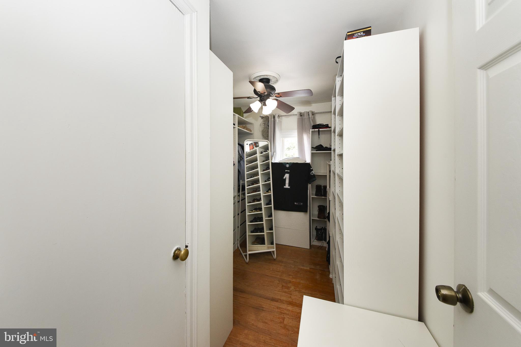 1014 North York Road Willow Grove, PA 19090 - Photo 22 of 33 a view of hallway with livingroom and furniture