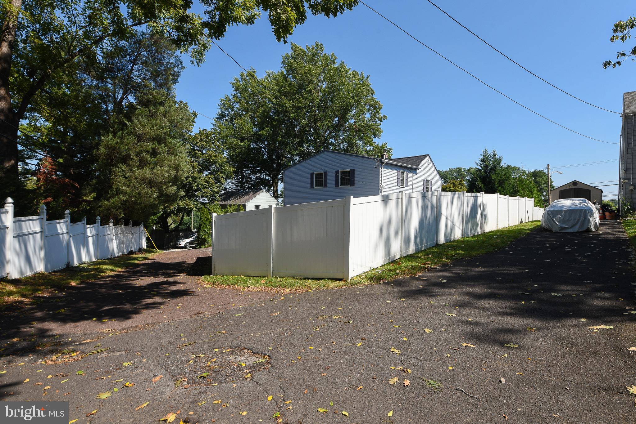 1014 North York Road Willow Grove, PA 19090 - Photo 32 of 33 a backyard of a house with lots of green space