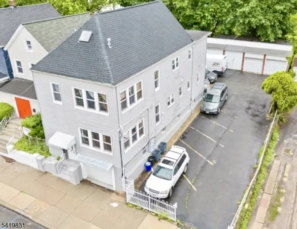 $3,700 | 204 Burgess Place, Passaic, NJ 07055