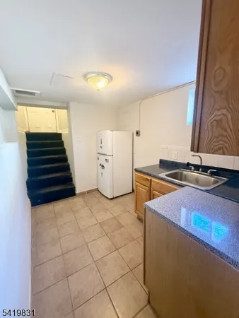 $3,700 | 204 Burgess Place, Passaic, NJ 07055